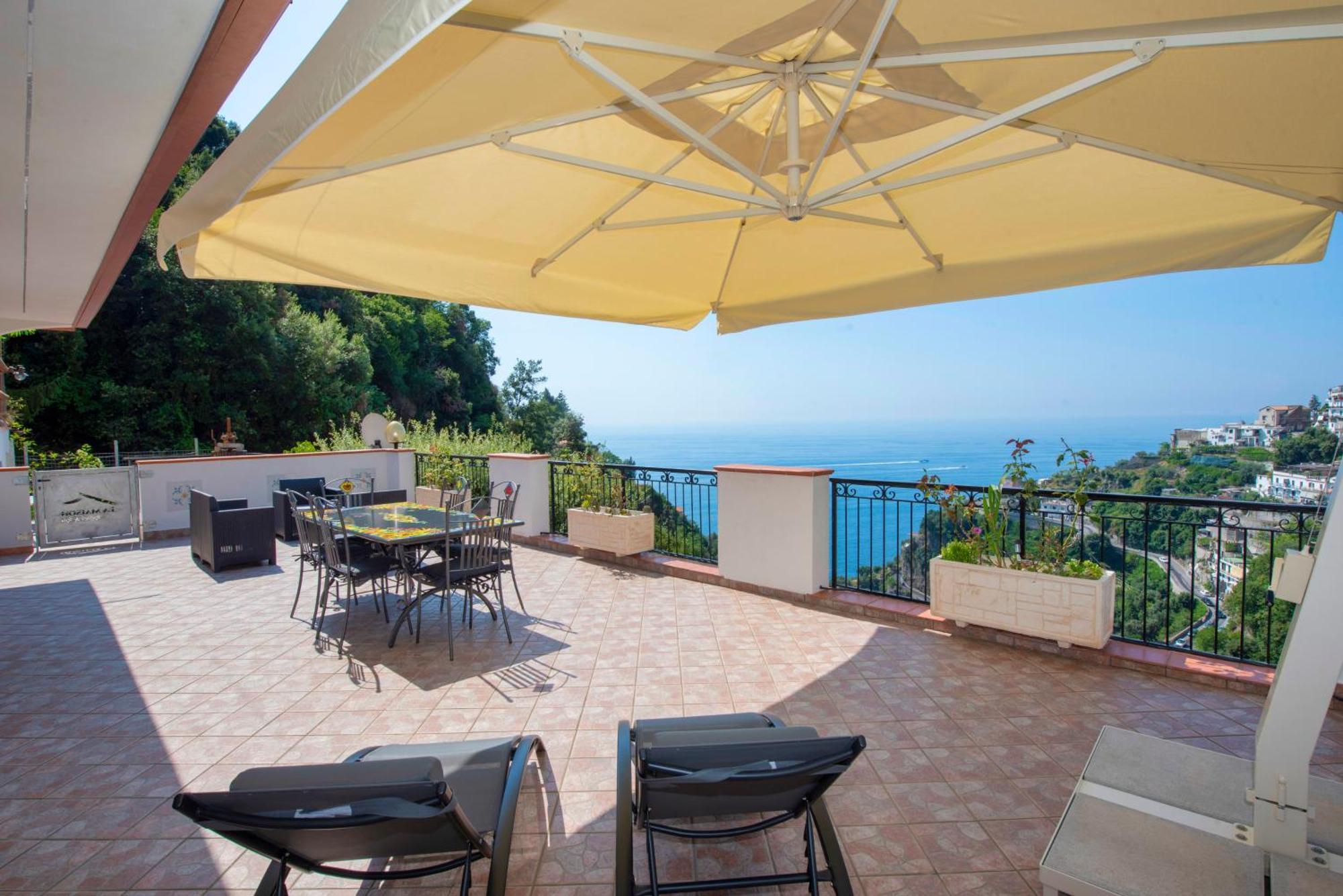 La Maison Raffaele & Rita Amalfi Exteriör bild